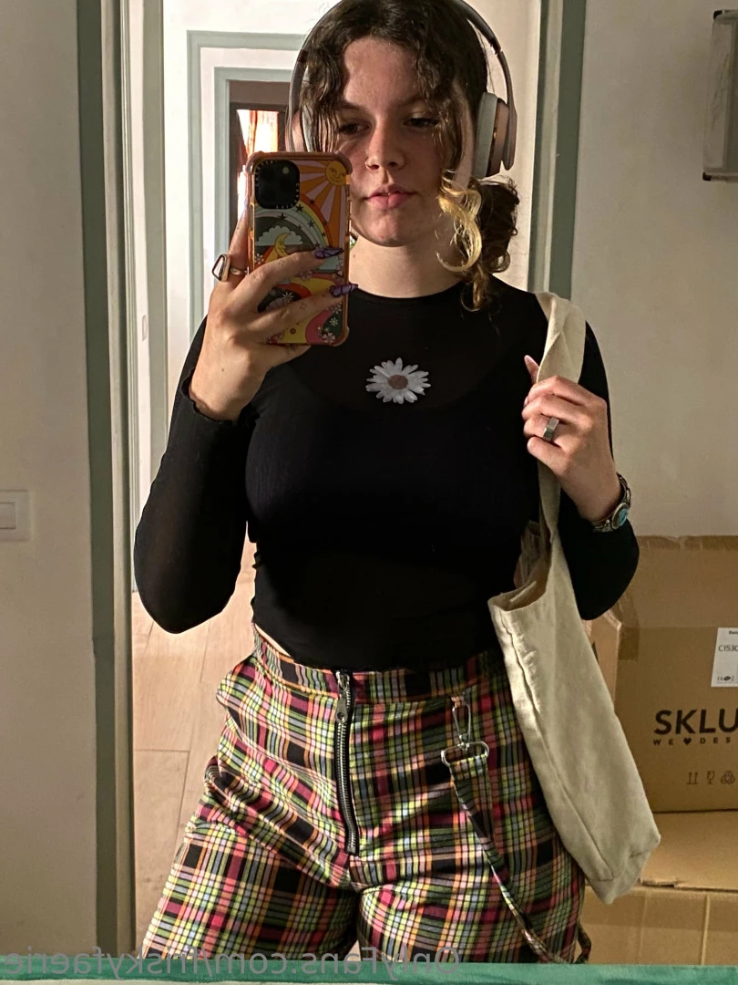 fae • all natural ❤︎ [ friskyfaerie ] Onlyfans leaked photo 6643992 on Hotleaks.tv