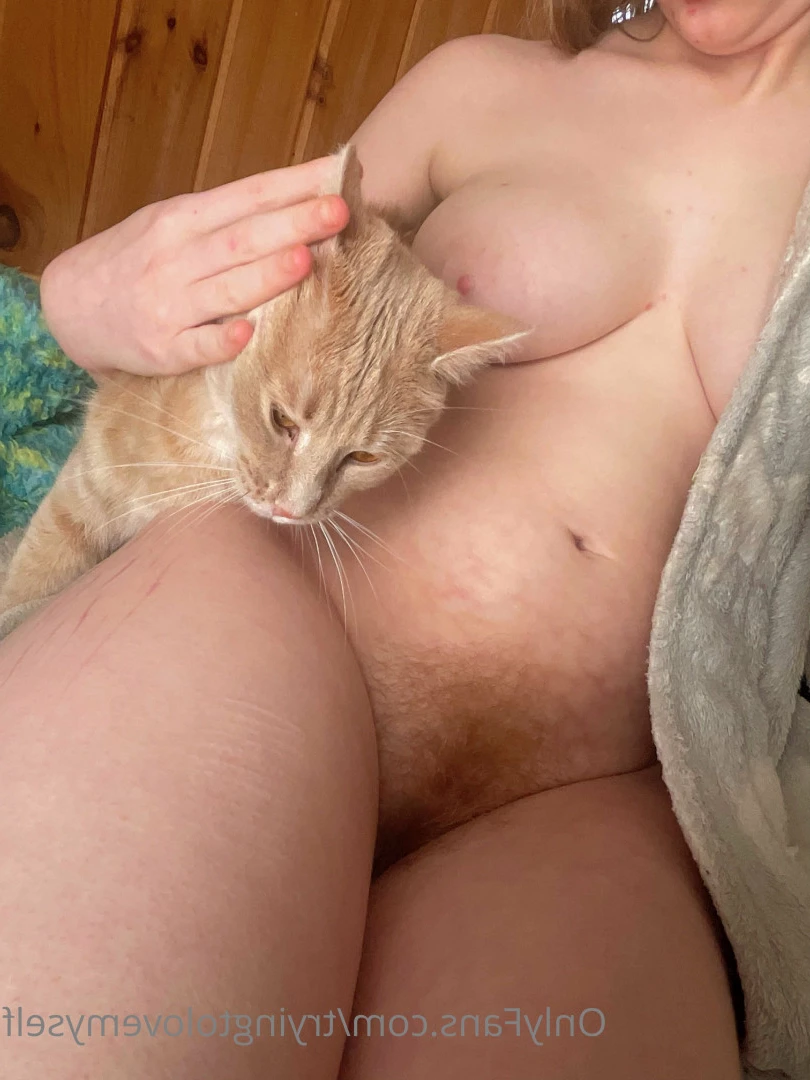 THE frisky feline [ friskyfeline69 ] Onlyfans leaked photo 7064592 on Hotleaks.tv