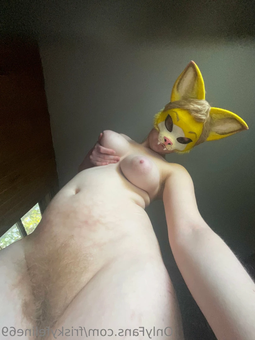 THE frisky feline [ friskyfeline69 ] Onlyfans leaked photo 7064858 on Hotleaks.tv