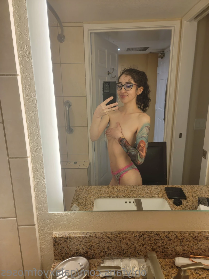 moses 😈 [ galaxyofmoses ] Onlyfans leaked photo 7156385 on Hotleaks.tv