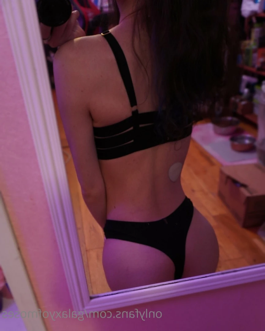 moses 😈 [ galaxyofmoses ] Onlyfans leaked photo 7156911 on Hotleaks.tv
