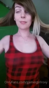 gamergirlroxy Onlyfans leaked video 8582459 on Hotleaks.tv