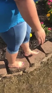 7599852