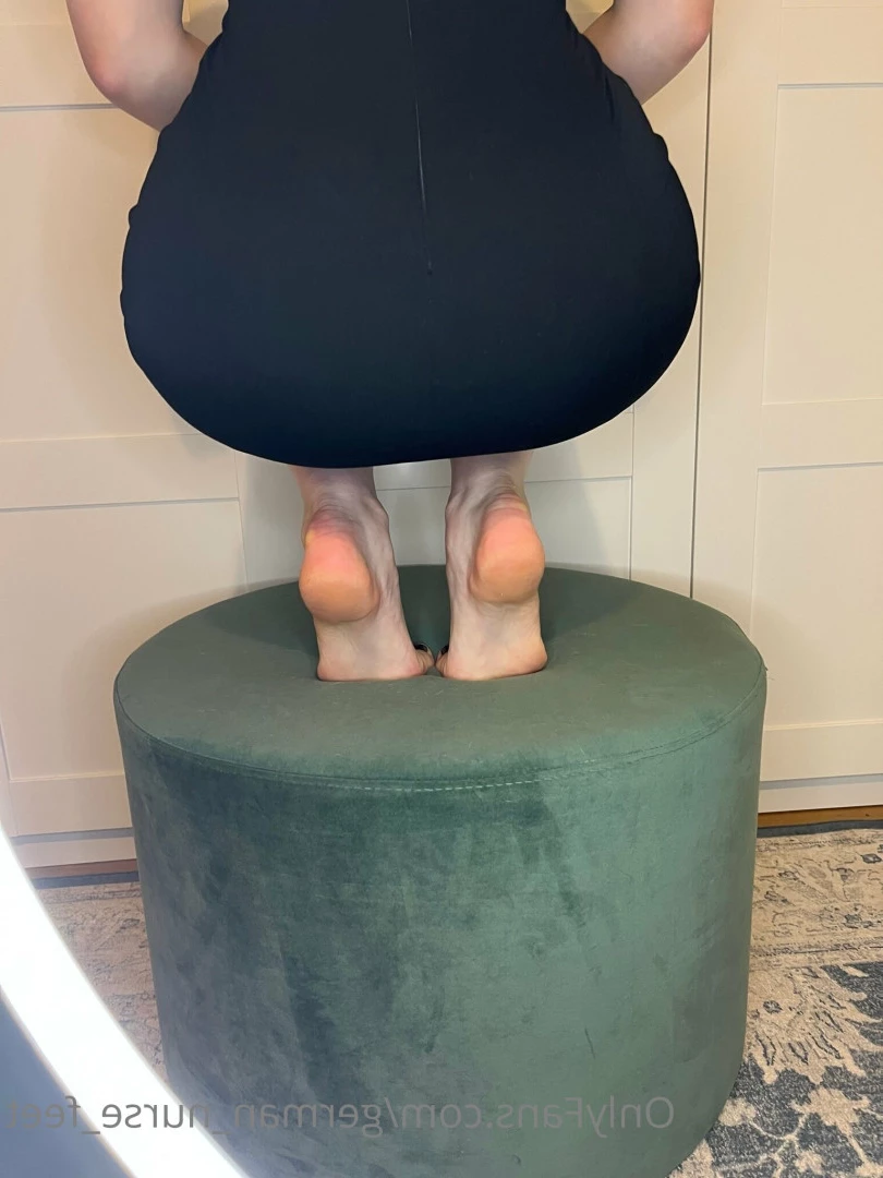 Nurse Jessica 👩🏽‍⚕️🖤 [ german_nurse_feet ] Onlyfans leaked photo 6626618 on Hotleaks.tv