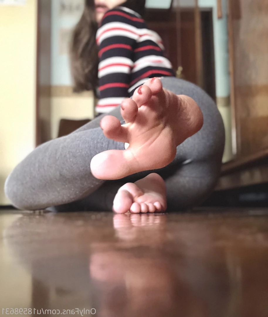 Giantess Elixs [ giantesselixs ] Onlyfans leaked photo 7451938 on Hotleaks.tv