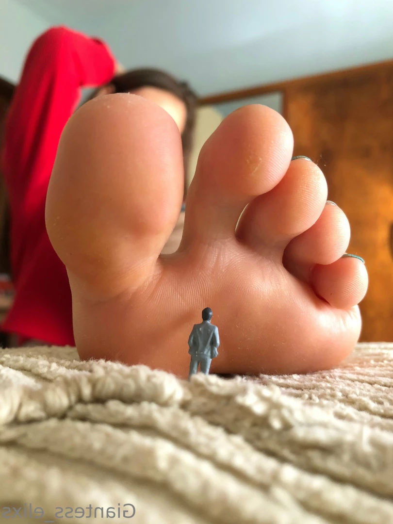 Giantess Elixs [ giantesselixs ] Onlyfans leaked photo 7451982 on Hotleaks.tv