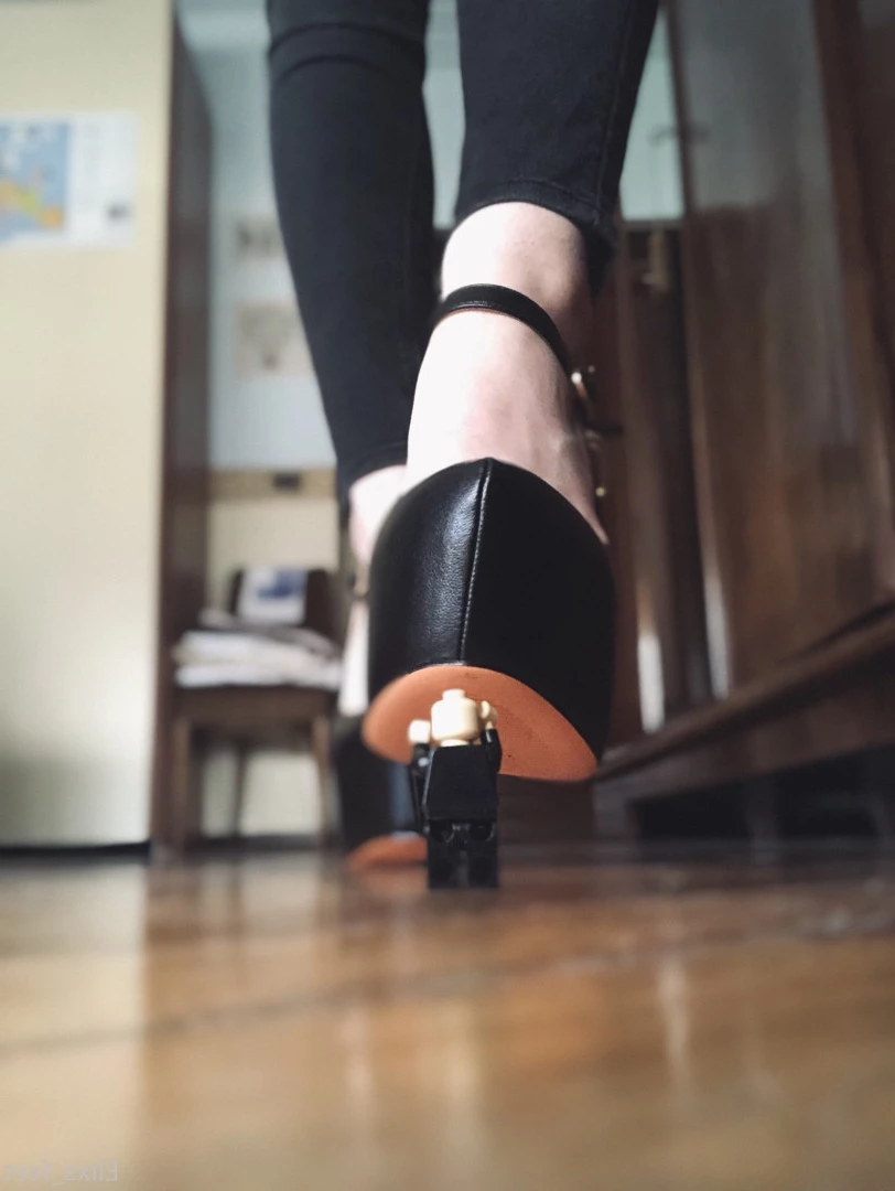 Giantess Elixs [ giantesselixs ] Onlyfans leaked photo 7452573 on Hotleaks.tv