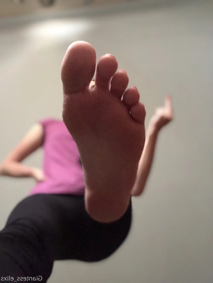 Giantess Elixs [ giantesselixs ] Onlyfans leaked photo 7452712 on Hotleaks.tv