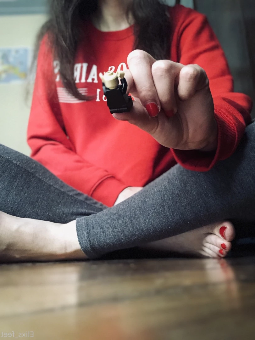 Giantess Elixs [ giantesselixs ] Onlyfans leaked photo 7453292 on Hotleaks.tv