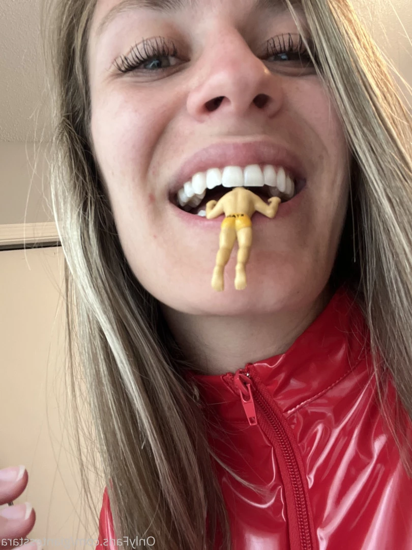 Giantess Tara [ giantesstara ] Onlyfans leaked photo 7448577 on Hotleaks.tv