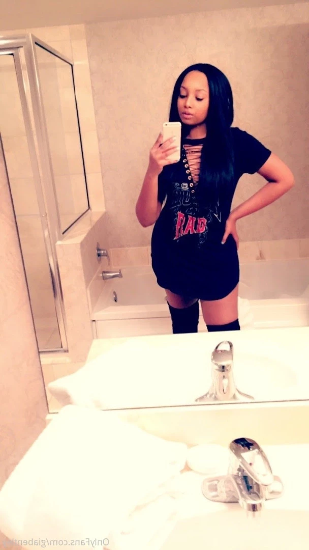 Club Gia B 🦋 [ clubgiab ] Onlyfans leaked photo 7409756 on Hotleaks.tv