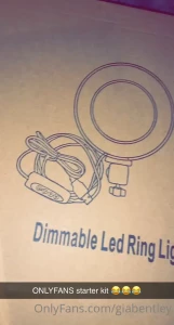 7592905