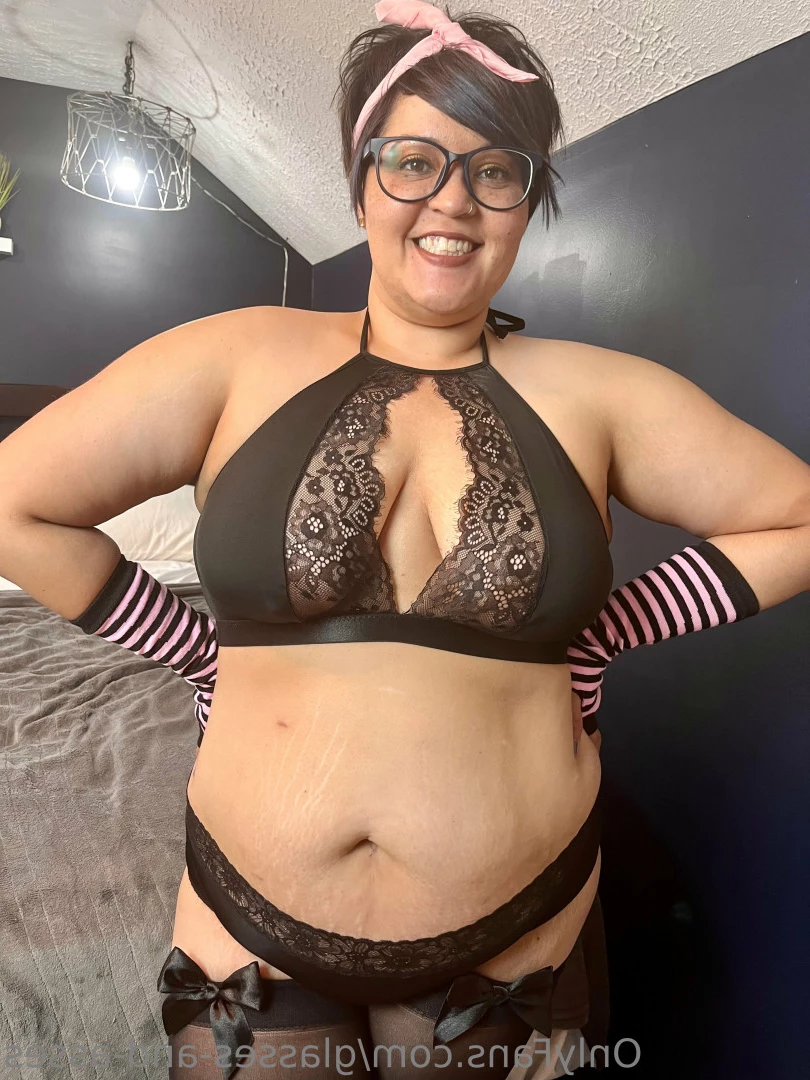 glasses-and-asses Onlyfans leaked photo 7441918 on Hotleaks.tv