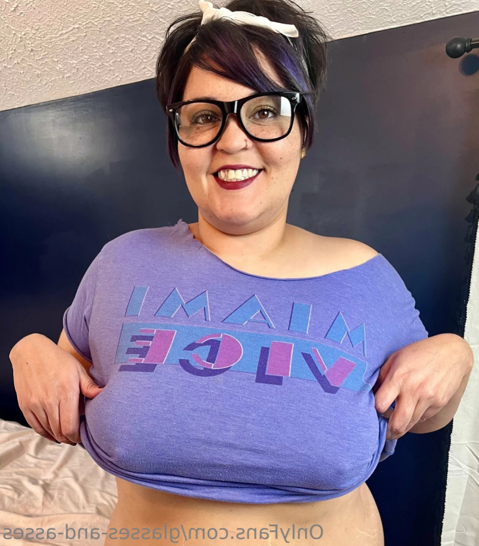glasses-and-asses Onlyfans leaked photo 11715478 on Hotleaks.tv