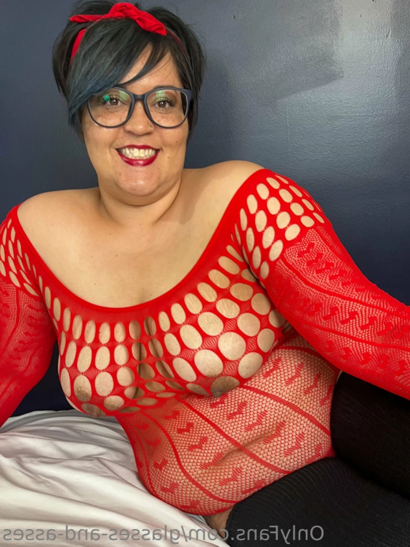 glasses-and-asses Onlyfans leaked photo 13145180 on Hotleaks.tv