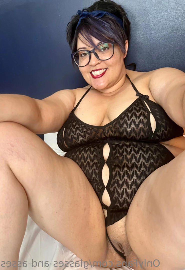 glasses-and-asses Onlyfans leaked photo 14562759 on Hotleaks.tv