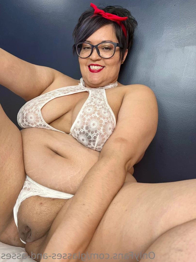 glasses-and-asses Onlyfans leaked photo 15638466 on Hotleaks.tv