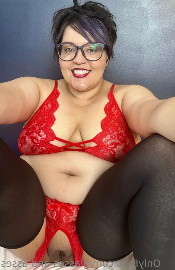 glasses-and-asses Onlyfans leaked photo 15955699 on Hotleaks.tv