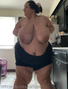 7408035