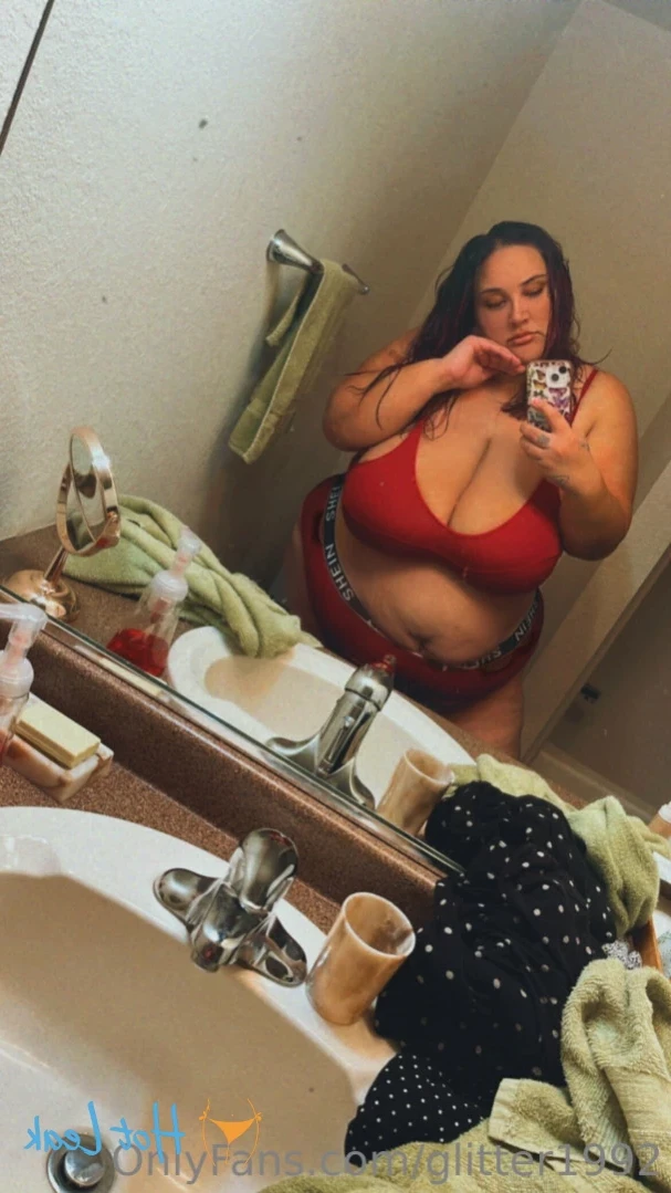 Glitter [ glitter1992 ] Onlyfans leaked photo 11987035 on Hotleaks.tv