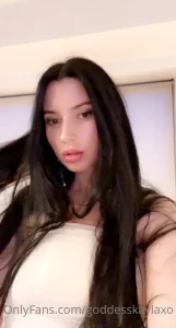 7587727