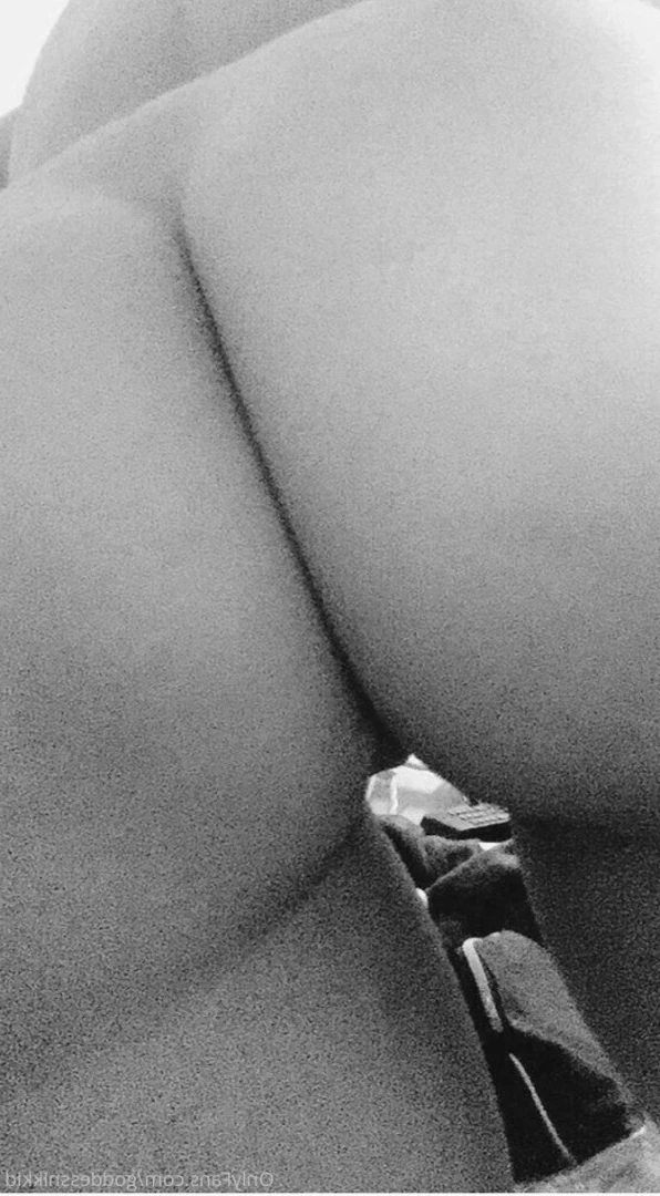 GoddessNikkiD™️ [ goddessnikkid ] Onlyfans leaked photo 7402918 on Hotleaks.tv