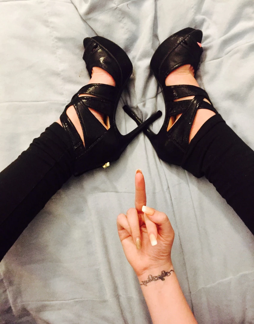 GoddessNikkiD™️ [ goddessnikkid ] Onlyfans leaked photo 7403577 on Hotleaks.tv