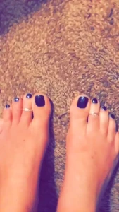 7587328
