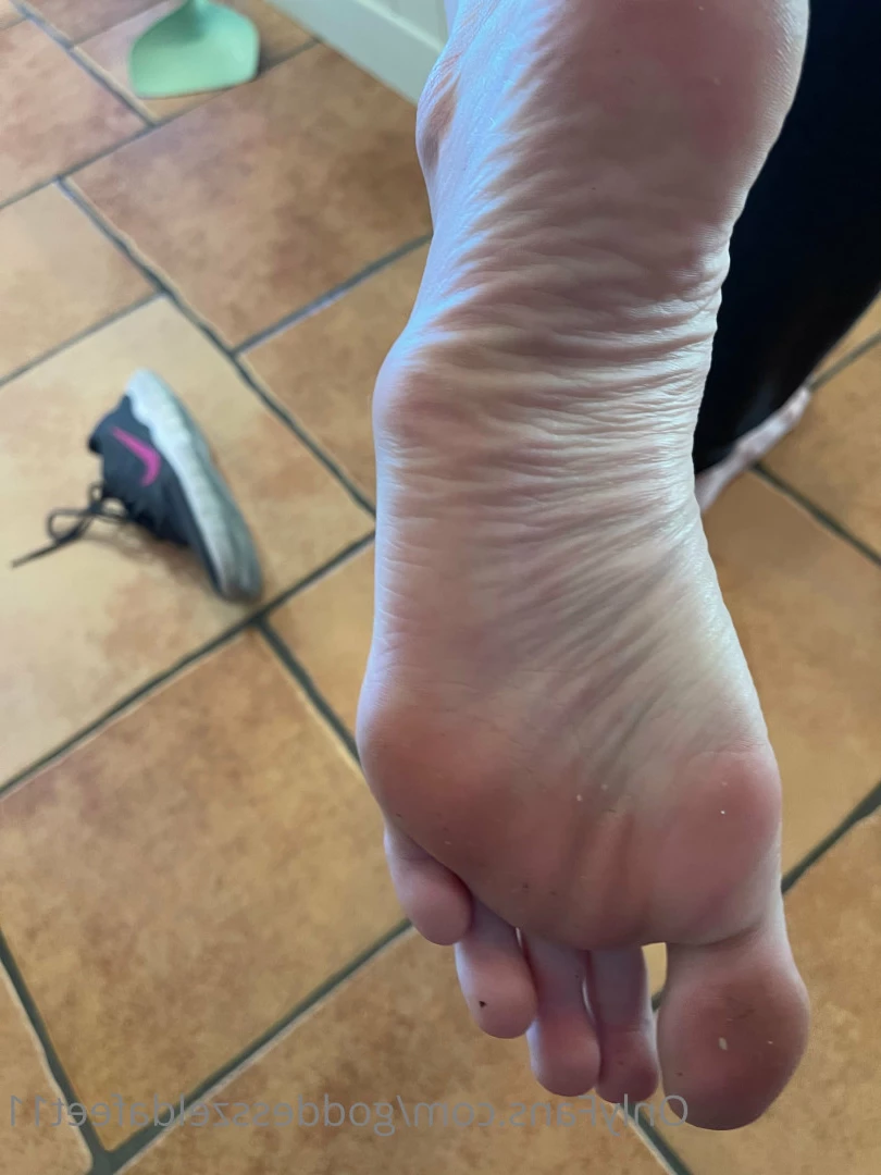 goddesszeldafeet11 Onlyfans leaked photo 7227836 on Hotleaks.tv