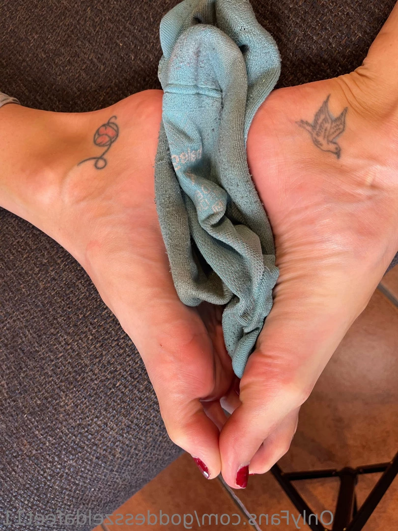 goddesszeldafeet11 Onlyfans leaked photo 7228626 on Hotleaks.tv