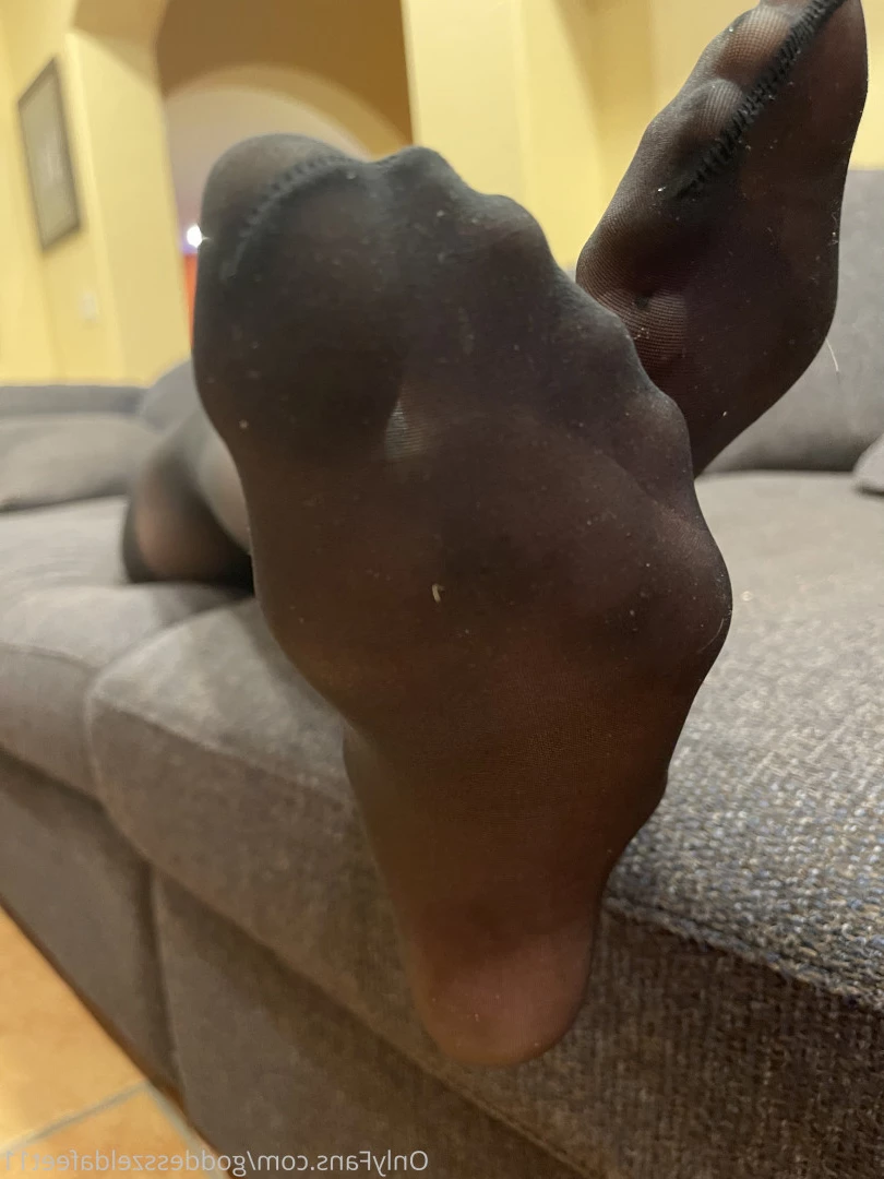 goddesszeldafeet11 Onlyfans leaked photo 7229789 on Hotleaks.tv