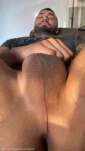 7658091