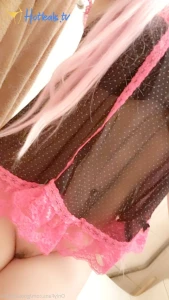7402370