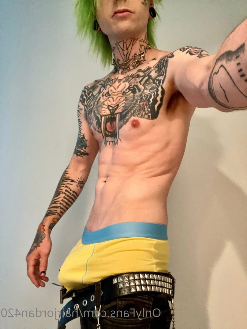 Hair Jordan [ hairjordan420 ] Onlyfans leaked photo 7488144 on Hotleaks.tv