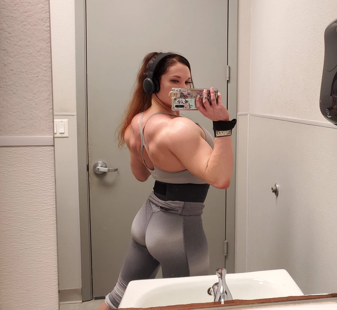 hannah_h Onlyfans leaked photo 7409556 on Hotleaks.tv