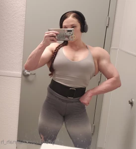 7415722