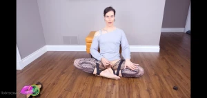 6979472