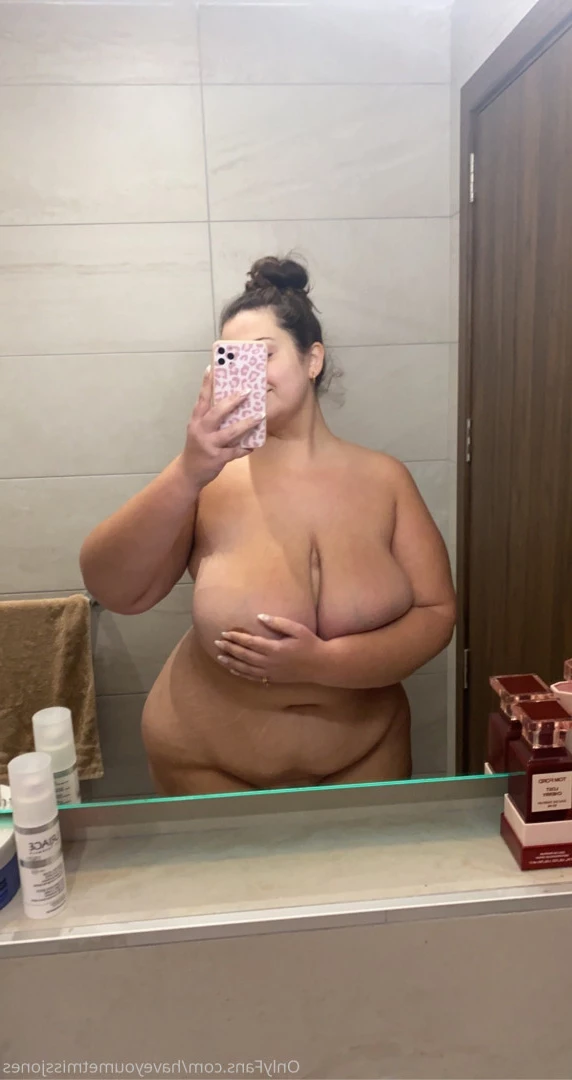 Emily [ haveyoumetmissjones ] Onlyfans leaked photo 7389339 on Hotleaks.tv