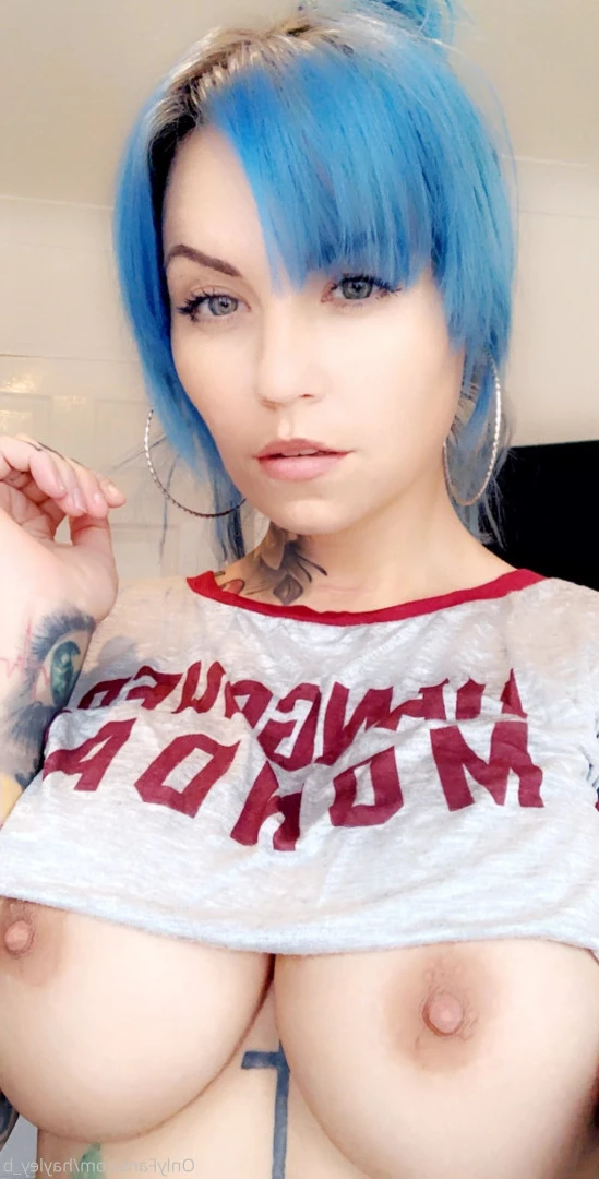 Hayley B [ hayley_b ] Onlyfans leaked photo 7153793 on Hotleaks.tv