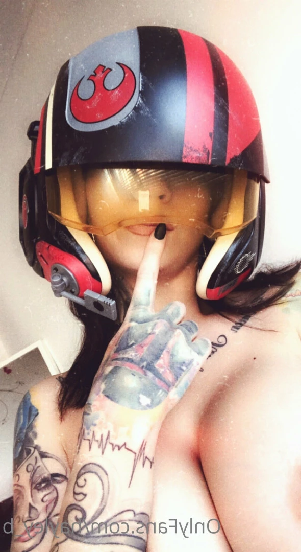 Hayley B [ hayley_b ] Onlyfans leaked photo 7165187 on Hotleaks.tv