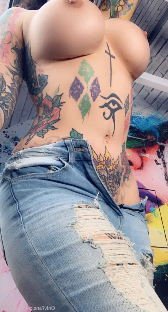 Hayley B [ hayley_b ] Onlyfans leaked photo 7165205 on Hotleaks.tv
