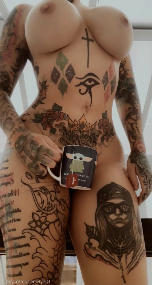 Hayley B [ hayley_b ] Onlyfans leaked photo 7177098 on Hotleaks.tv