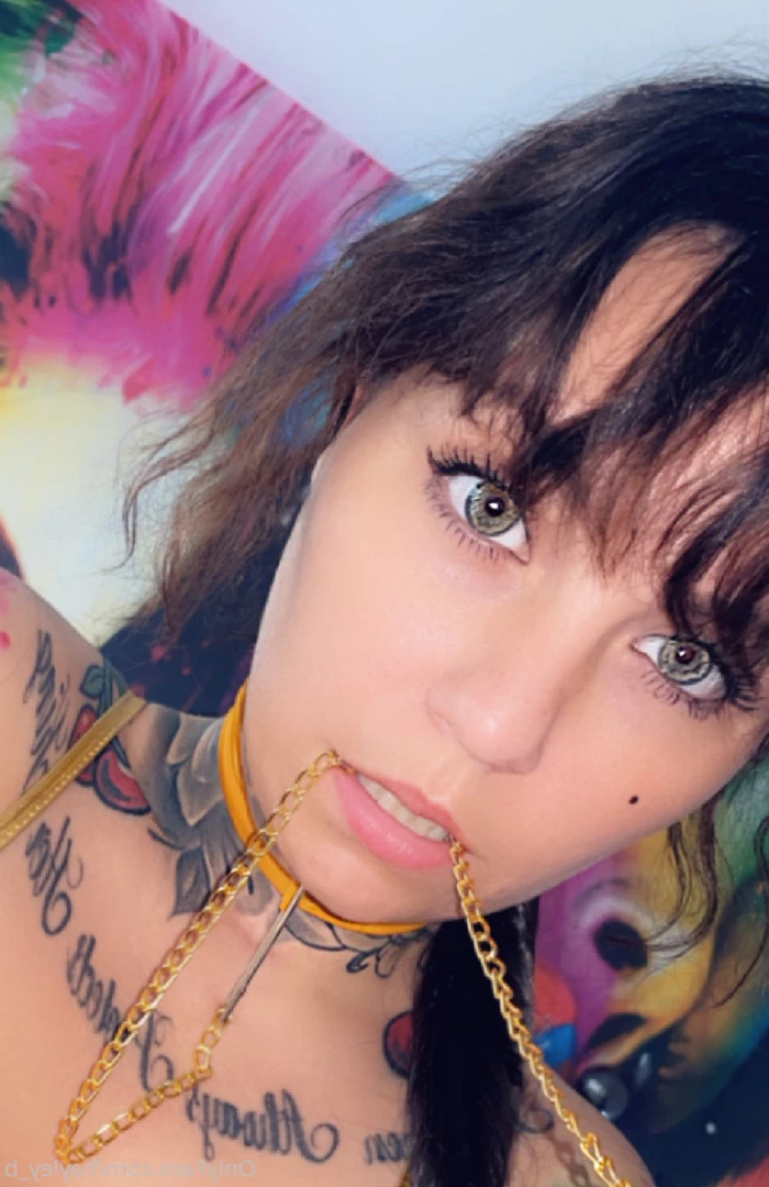 Hayley B [ hayley_b ] Onlyfans leaked photo 7189911 on Hotleaks.tv