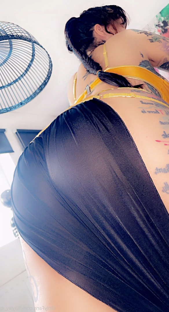Hayley B [ hayley_b ] Onlyfans leaked photo 7195877 on Hotleaks.tv