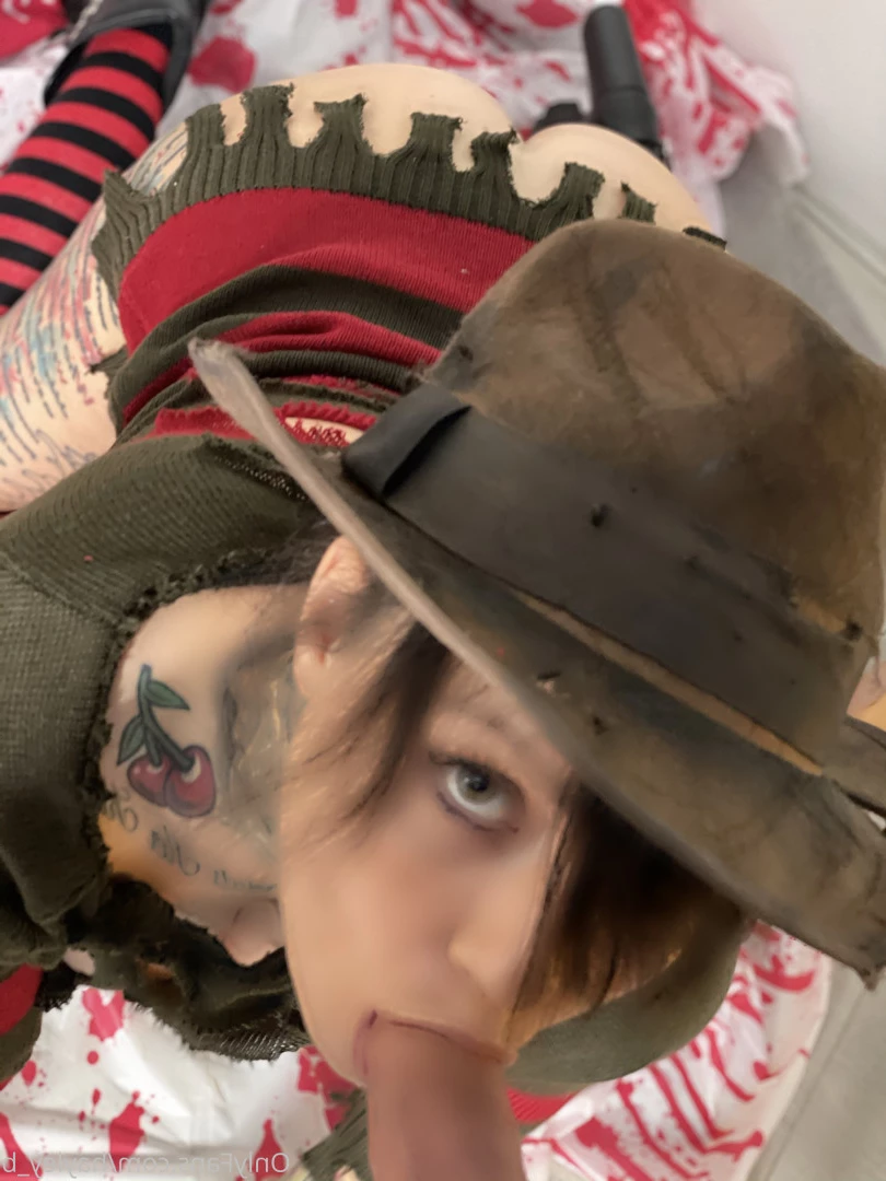 Hayley B [ hayley_b ] Onlyfans leaked photo 7203855 on Hotleaks.tv