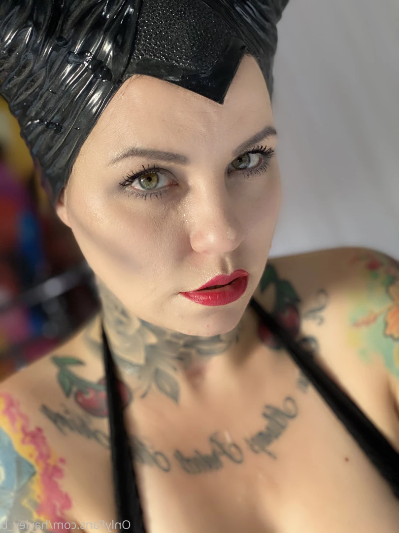 Hayley B [ hayley_b ] Onlyfans leaked photo 7204077 on Hotleaks.tv