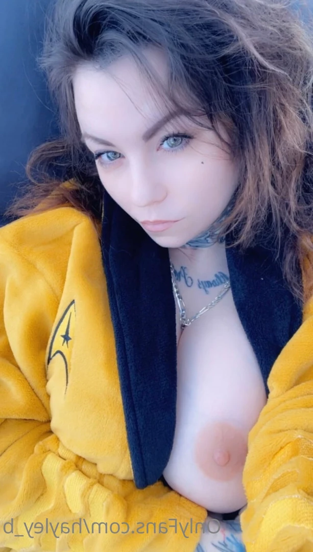 Hayley B [ hayley_b ] Onlyfans leaked photo 7207247 on Hotleaks.tv