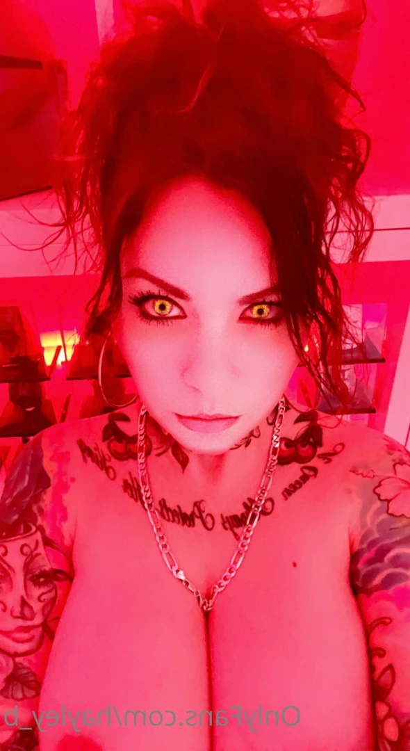 Hayley B [ hayley_b ] Onlyfans leaked photo 7212402 on Hotleaks.tv
