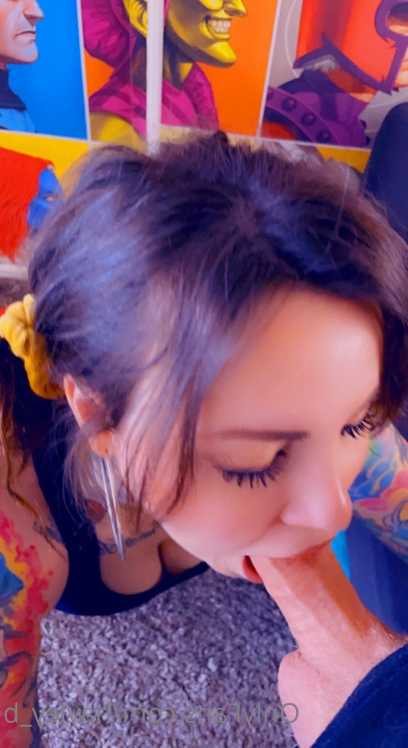 Hayley B [ hayley_b ] Onlyfans leaked photo 7214368 on Hotleaks.tv
