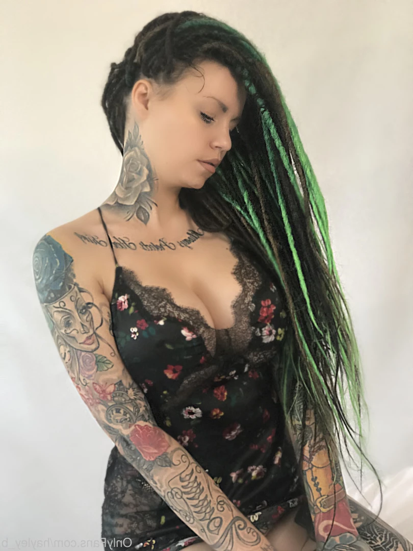Hayley B [ hayley_b ] Onlyfans leaked photo 7221391 on Hotleaks.tv